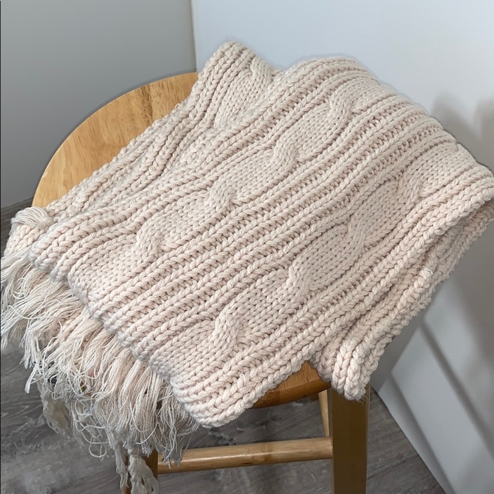 Extra Long Cream Bisou Bisou Scarf